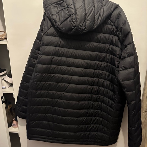 Men’s Columbia Turbo Down Omni Heat Puffer Jacket - Picture 3 of 3